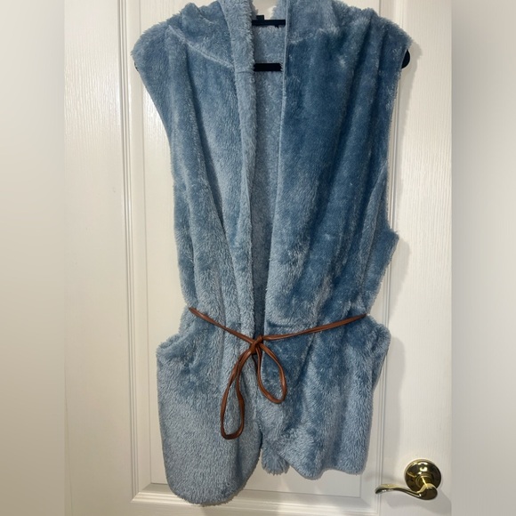 Jackets & Blazers - NWOT-Never worn, like new Soft sherpa thin fabric Vest.